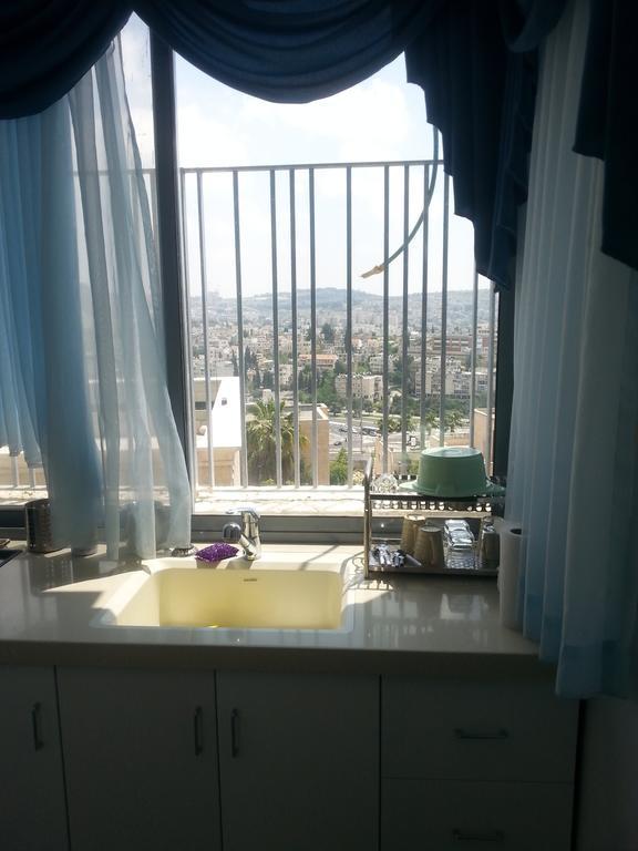 Holyland Apartments Jerusalem Zimmer foto